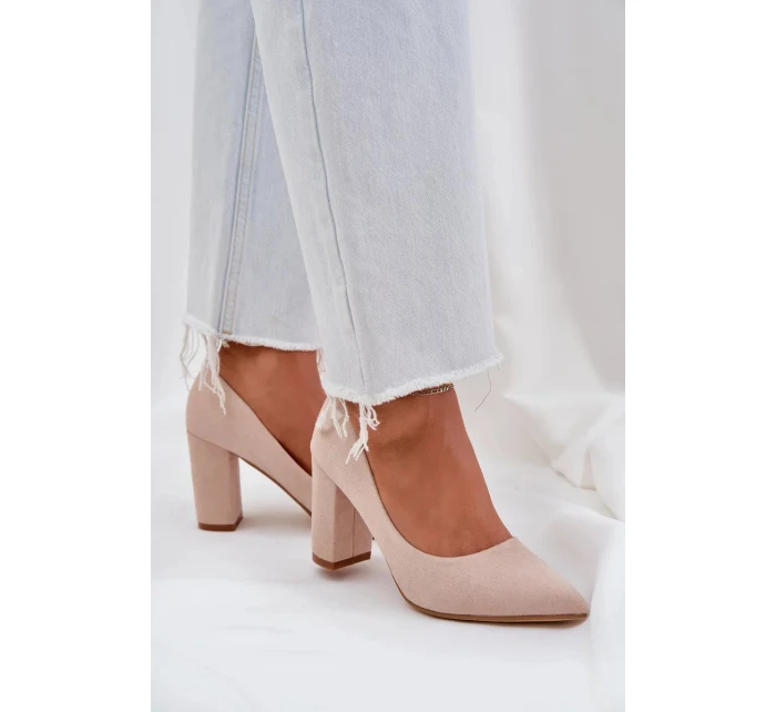 Dámské lodičky na podpatku z eko semiše Florena – béžové Dámské lodičky na podpatku z eko semiše Florena – béžové