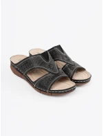 Luxusní dámské nazouváky černé na klínku Luxusní dámské nazouváky černé na klínku