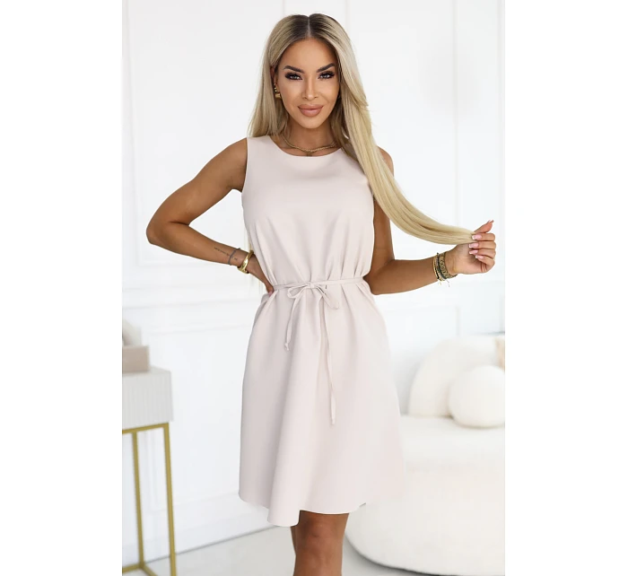model 22118448 VICTORIA Trapézové šaty bez rukávů s páskem béžové - numoco