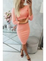 Souprava halenky a sukně v meruňkové barvě