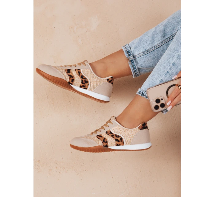 Dámské sportovní tenisky s leopardím vzorem Dstreet model 21984841 - FashionStreet