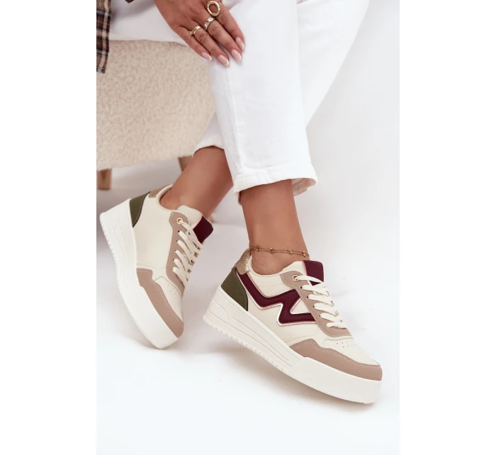 Dámské tenisky na platformě se zlatými vložkami Béžové Zalvra Dámské tenisky na platformě se zlatými vložkami Béžové Zalvra