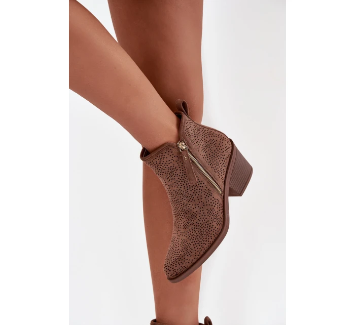 Dámské boty na podpatku model 21713523 hnědé - S.Barski Dámské boty na podpatku model 21713523 hnědé - S.Barski