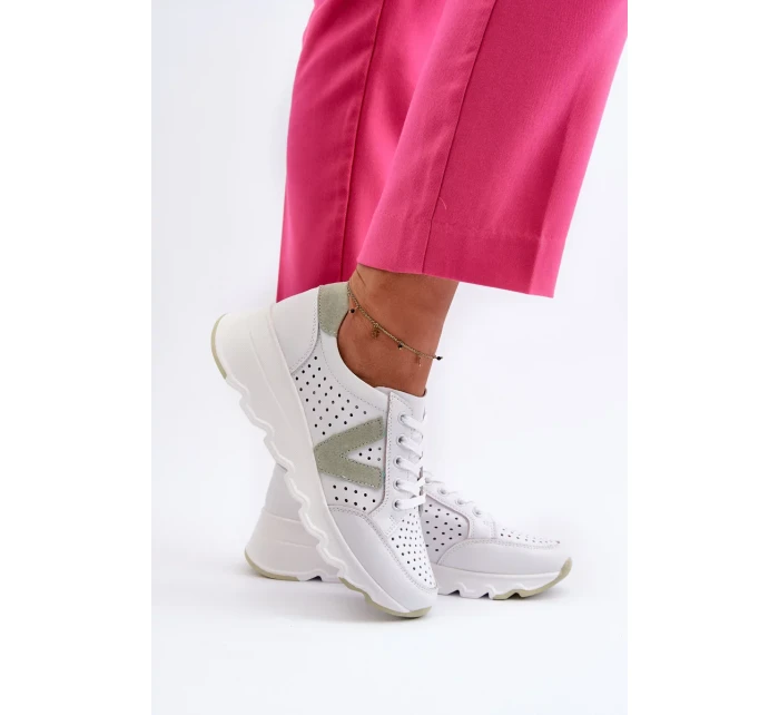 Dámské kožené lehké sportovní boty bílé Eleonori Dámské kožené lehké sportovní boty bílé Eleonori
