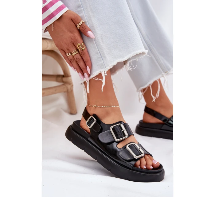 Kožené Lakované Dámské Sandály S Přezkami Big Star RR274662 Černé Kožené Lakované Dámské Sandály S Přezkami Big Star RR274662 Černé