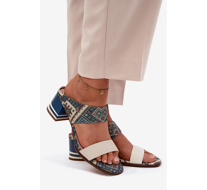 Kožené vzorované dámské sandály na podpatku model 22123114 - Maciejka