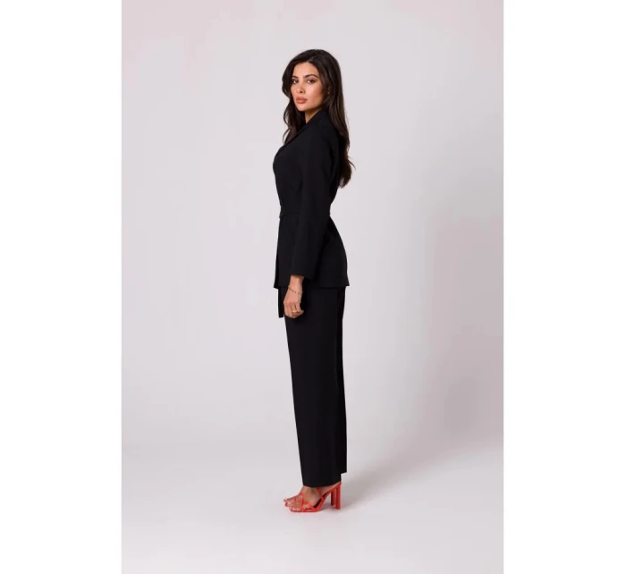 Dámský blejzr s páskem na zavázání model 21229194 Černá - BeWear Dámský blejzr s páskem na zavázání model 21229194 Černá - BeWear