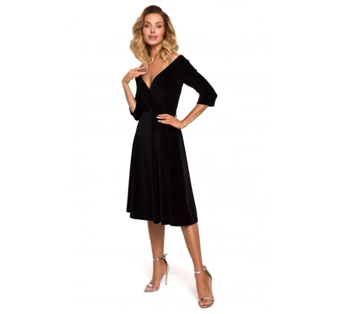 M645 Sametové zavinovací midi šaty - černé