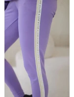 Dámská bavlněná souprava s proužky a stahovacími lemy fialka Dámská bavlněná souprava s proužky a stahovacími lemy fialka