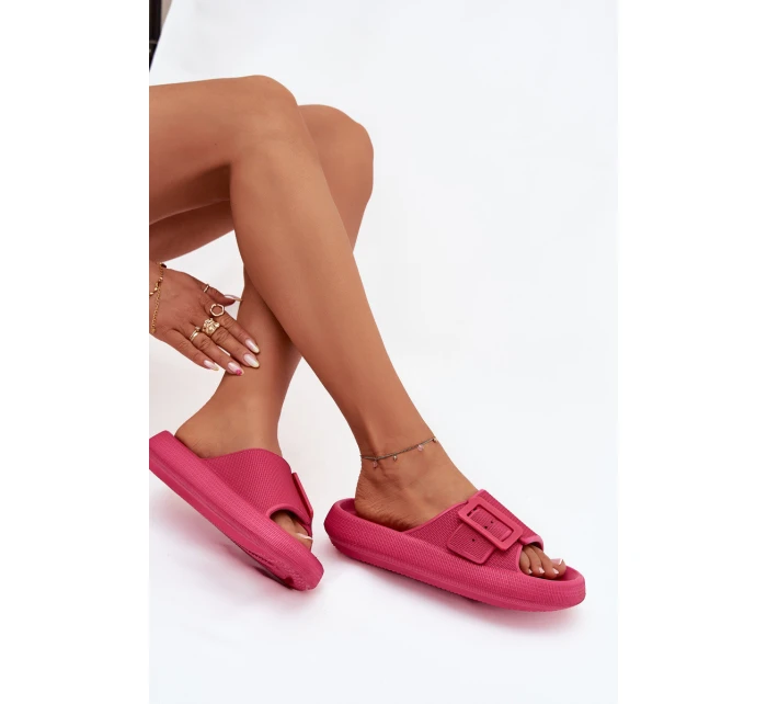 Dámské Pěnové Sandály Na Platformě S Přezkou Big Star model 21705674 Fuchsie - Big Star Shoes Dámské Pěnové Sandály Na Platformě S Přezkou Big Star model 21705674 Fuchsie - Big Star Shoes