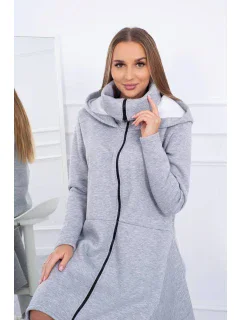 Zateplené šaty s delšími boky šedé