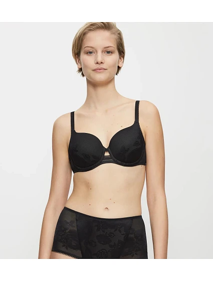 Triumph – WILD ROSE SENSATION: Formující podprsenka se Spacer Cup Triumph