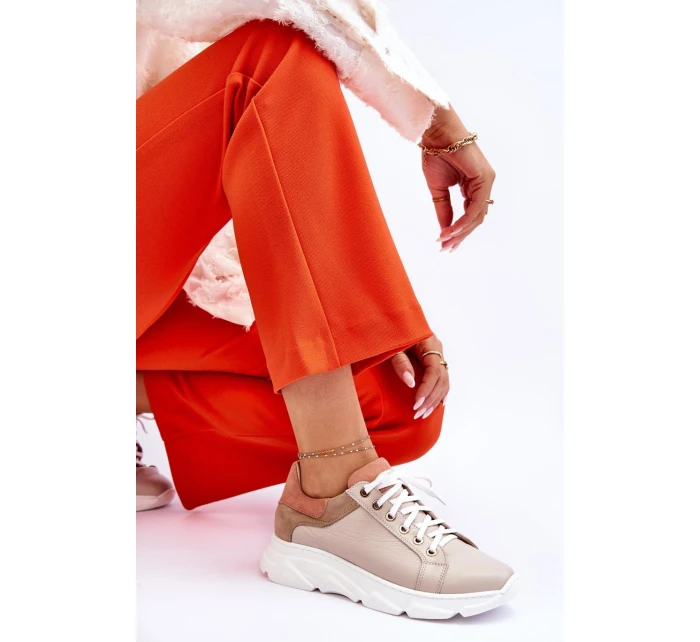 Pohodlné kožené tenisky na platformě Béžove model 21613251 - Boto Pohodlné kožené tenisky na platformě Béžove model 21613251 - Boto