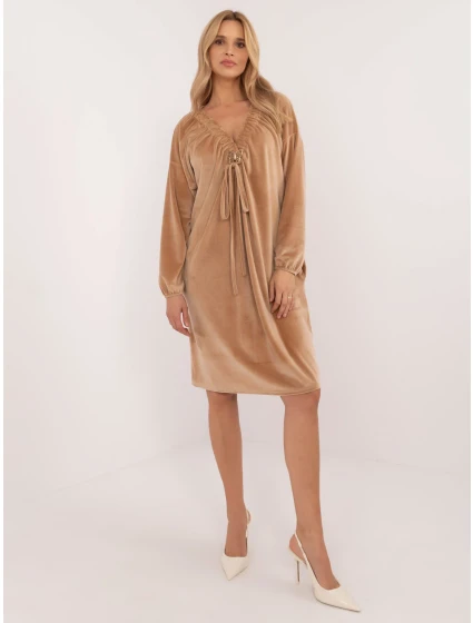 Šaty DHJ SK model 20546669 camel - FPrice