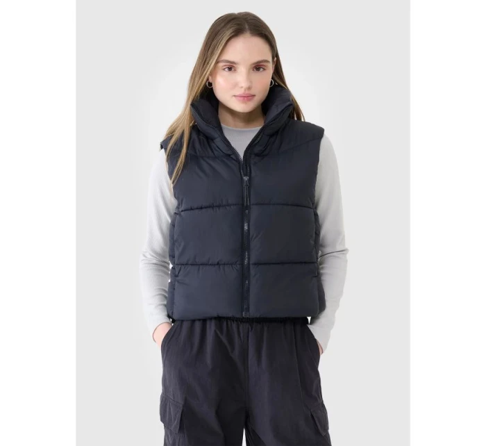 Dámské pouzdro bez rukávů se syntetickou výplní model 21438815 - 4F Dámské pouzdro bez rukávů se syntetickou výplní model 21438815 - 4F