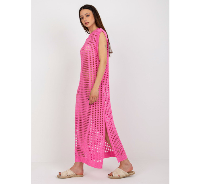 Růžové letní pletené šaty s prolamovaným vzorem