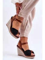 Dámské sandály na klínku s ozdobou černá model 21618450 - Boto Dámské sandály na klínku s ozdobou černá model 21618450 - Boto