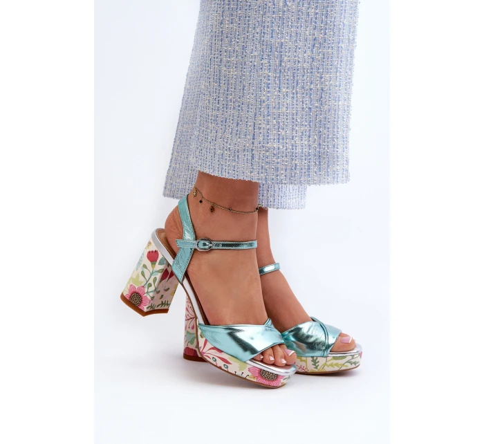 Dámské sandály na podpatku s květinami D&A CR980 modré