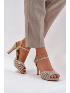 Sandály na podpatku  model 210697 Step in style