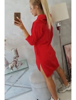 Šaty s kapucí a delšími zády červené