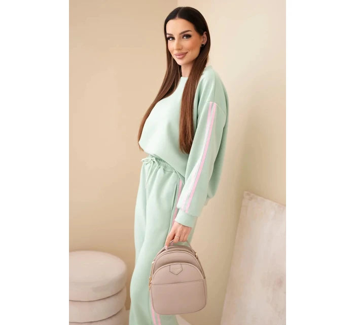 Dámský viskózový máslový komplet s lampasy tmavý model 22011676 - K-Fashion Dámský viskózový máslový komplet s lampasy tmavý model 22011676 - K-Fashion